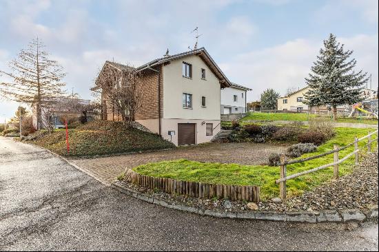 Magnificent detached villa with character