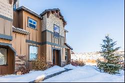 Charming, Bright, End Unit Facing Preserved Open Space