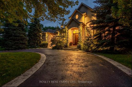 115 Rosemary Lane, Hamilton, ON, L9G2K4, CANADA