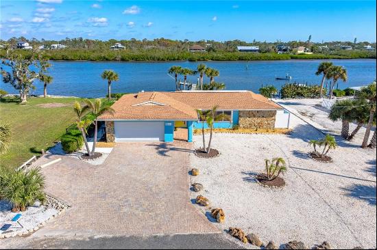 725 N MANASOTA KEY ROAD, Englewood, FL, 34223, USA