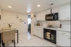 401 Golden Isles Dr # 613, Hallandale Beach FL 33009