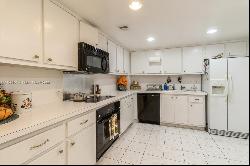 401 Golden Isles Dr # 613, Hallandale Beach FL 33009