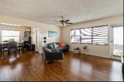 401 Golden Isles Dr # 613, Hallandale Beach FL 33009