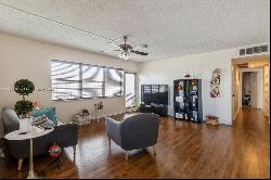 401 Golden Isles Dr # 613, Hallandale Beach FL 33009