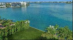 216 Bal Bay Dr, Bal Harbour FL 33154