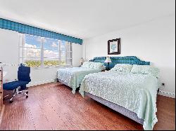 5151 Collins Ave # 1523, Miami Beach FL 33140