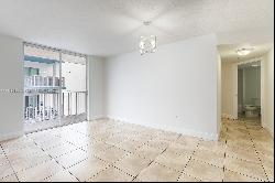 102 SW 6th Ave # 407, Miami FL 33130