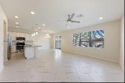 4125 Large Leaf Ln, Hollywood FL 33021