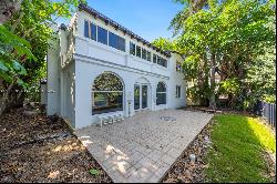 5757 Alton Rd, Miami Beach FL 33140