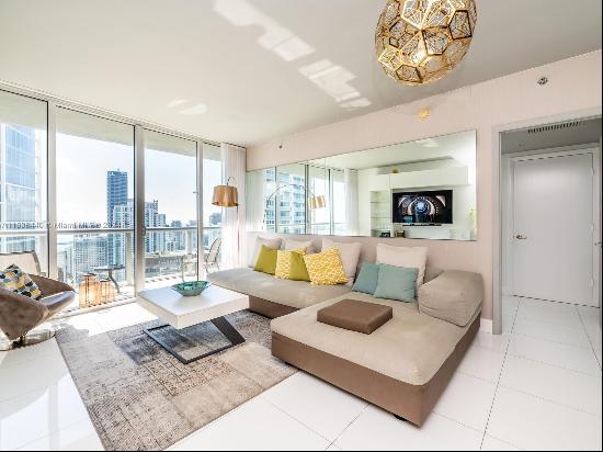 475 Brickell Ave # 5113, Miami FL 33131