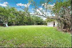 7850 SW 112th St, Pinecrest FL 33156