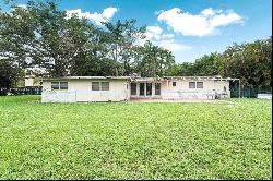 7850 SW 112th St, Pinecrest FL 33156