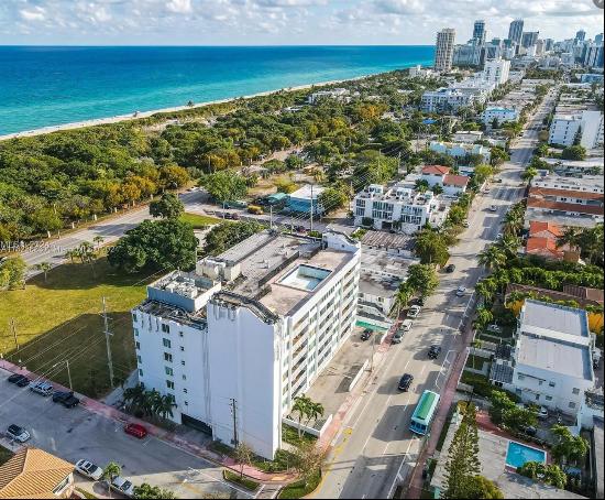 8233 Harding Ave # 202, Miami Beach FL 33141