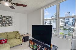 770 Claughton Island Dr # 1501, Miami FL 33131