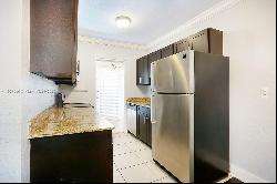 95 Edgewater Dr # 206, Coral Gables FL 33133