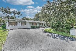 15705 SW 88th Ct, Palmetto Bay FL 33157