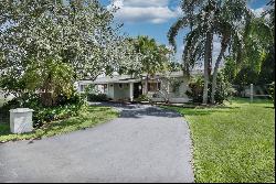 15705 SW 88th Ct, Palmetto Bay FL 33157