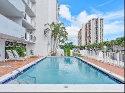 1650 NE 115th St # 601, Miami FL 33181