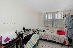 1068 W 44th Ter # 45, Hialeah FL 33012