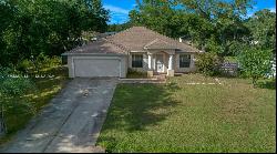 6 Fir Dr Court, Ocala FL 34472