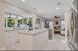 6420 Dolphin Dr, Coral Gables FL 33158