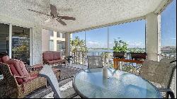 1260 Dolphin Bay Way #303, Sarasota, FL 34242