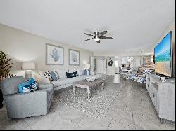 4825 Gulf Of Mexico Dr #105, Longboat Key, FL 34228