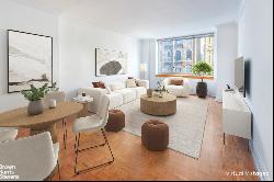 350 East 82Nd Street 4M In Upper East Side, New York