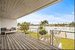 6 Treasure Lane, TREASURE ISLAND, FL, 33706