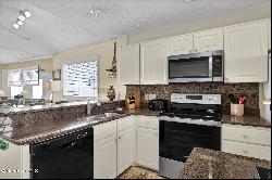 427 Ocean Boulevard W #B