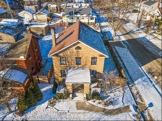 Stately Brick Home Near Downtown Fort Wayne