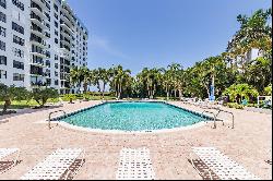 3800 Washington Road 808 In West Palm Beach, Florida