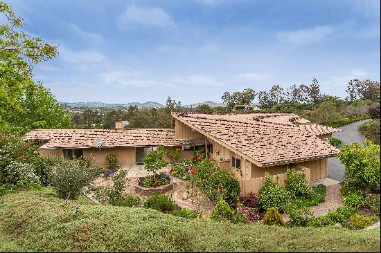 5458 Avenida Maravillas, Rancho Santa Fe, CA 92067