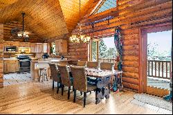 Charming Mountain Log Home, Stunning Lake Views and Private Cul-De-Sac Location