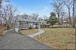 9 Manito Avenue, Oakland, NJ 07436