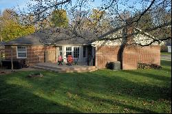 312 TANGLEWOOD Drive, Rochester Hills MI 48309