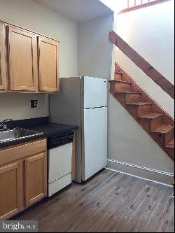 1725 Spruce Street Unit 5, Philadelphia PA 19103