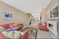 Clifton Villas, Little Venice, London, W9 2PH