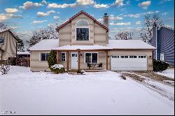 9175 Sugarbush Drive, Mentor OH 44060