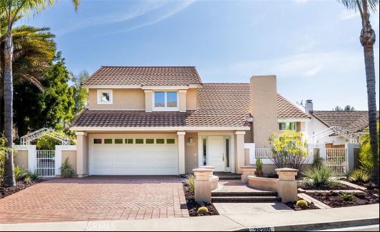 28285 Flechas, Mission Viejo CA 92692