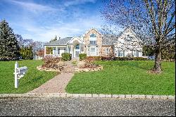 3 Crossfield Court, Shoreham NY 11786