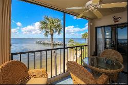 4540 NE Sandpebble Trace Unit 302, Stuart FL 34996