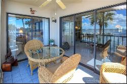 4540 NE Sandpebble Trace Unit 302, Stuart FL 34996