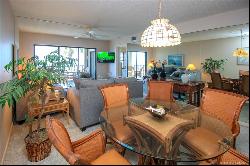 4540 NE Sandpebble Trace Unit 302, Stuart FL 34996