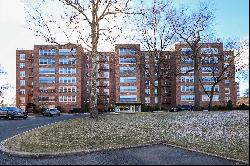 211-10 18th Avenue #3F, Bayside NY 11360