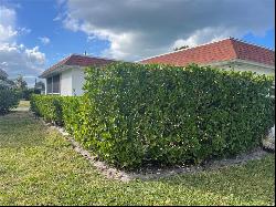 6 Hackney Ln Unit A26, Naples FL 34112