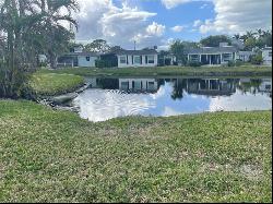 6 Hackney Ln Unit A26, Naples FL 34112