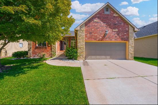 230 S Bordeulac St, Wichita KS 67230