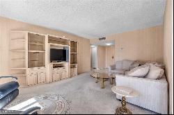 205 E Harmon Avenue Unit 707, Las Vegas NV 89169