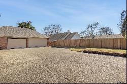 105 Holly Hill Lane, Bullard TX 75757